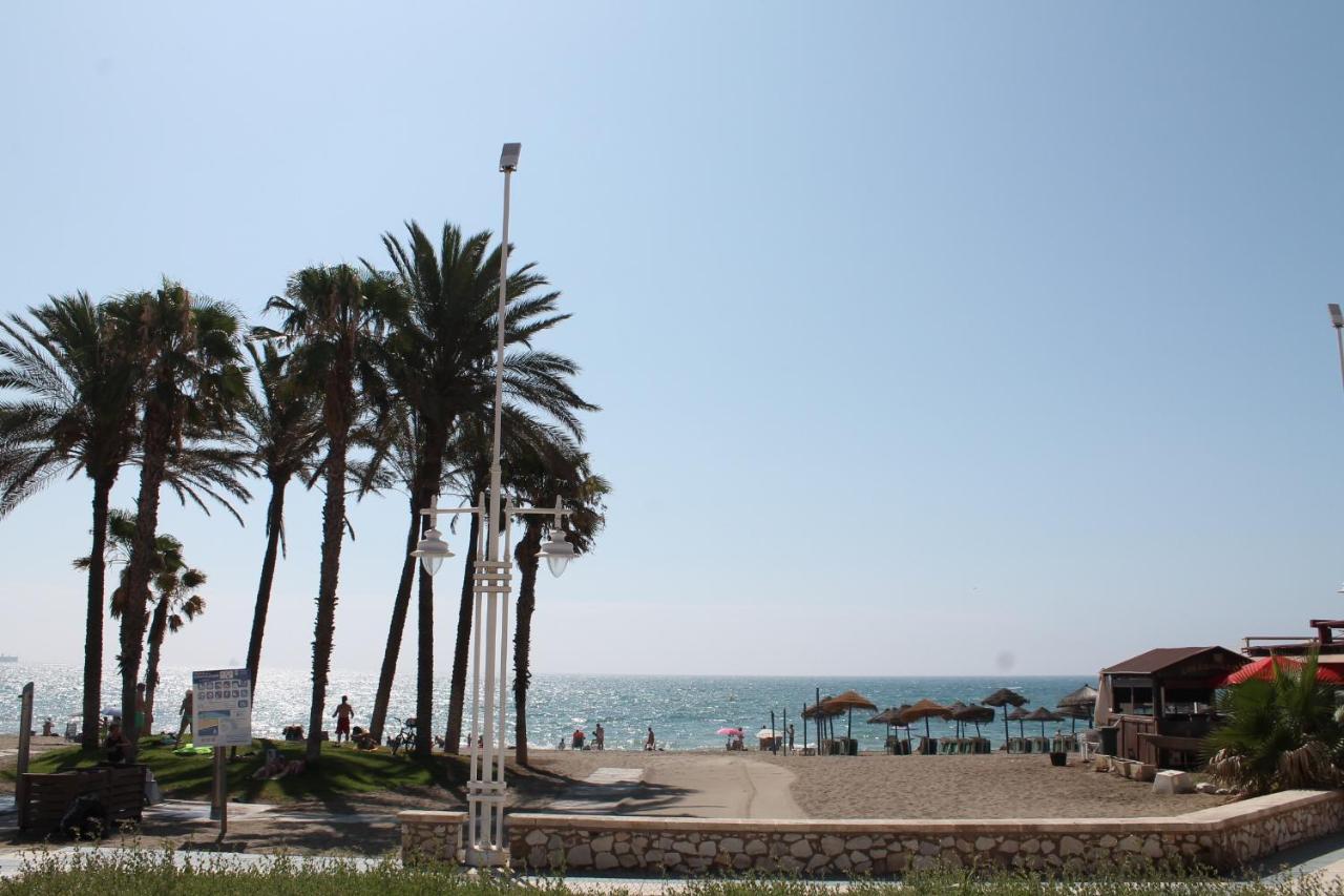 شقة Paseo Maritimo مالقة المظهر الخارجي الصورة